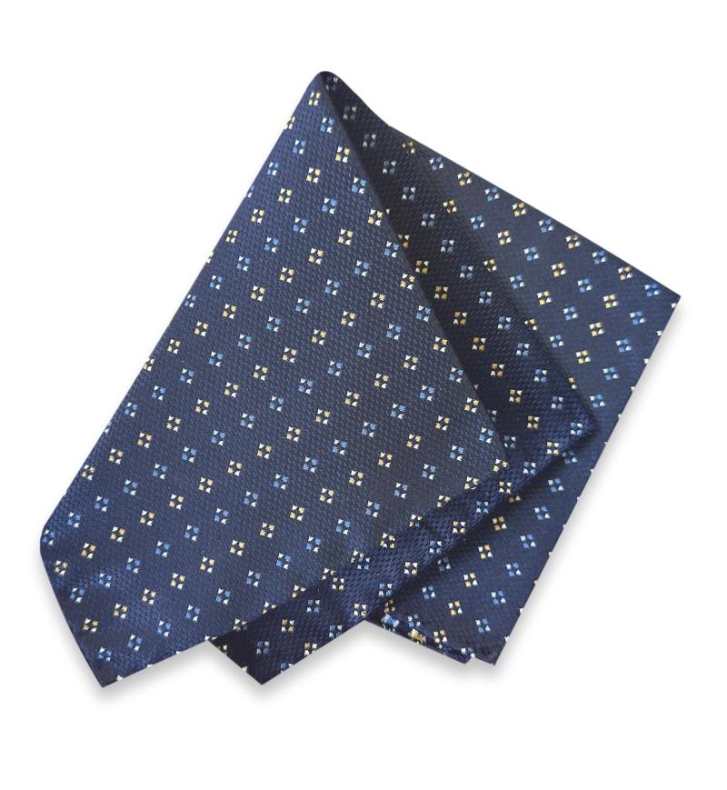 Premium ručno rađena svilena džepna maramica teget boje sa plavim i zlatnim geometrijskim motivom 30x30 cm